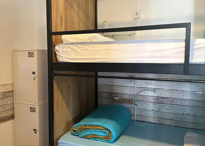Cocollona Hostel